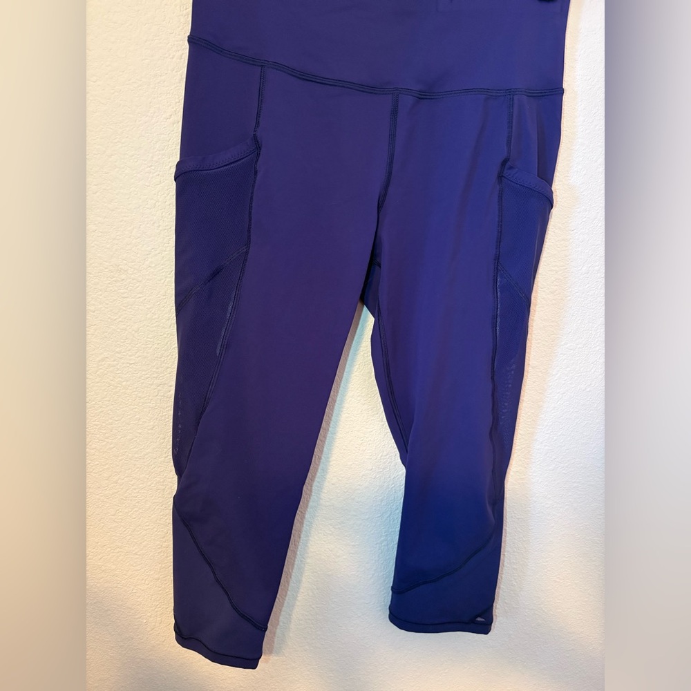 Lululemon Fast As Light Crop - Picture 4 of 7